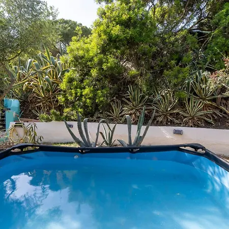 Eta, Con Giardino - Piscina E Distante 2 Minuti A Piedi Dalla * Torre delle Stelle