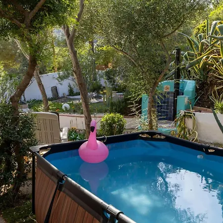 Eta, Con Giardino - Piscina E Distante 2 Minuti A Piedi Dalla Villa *
