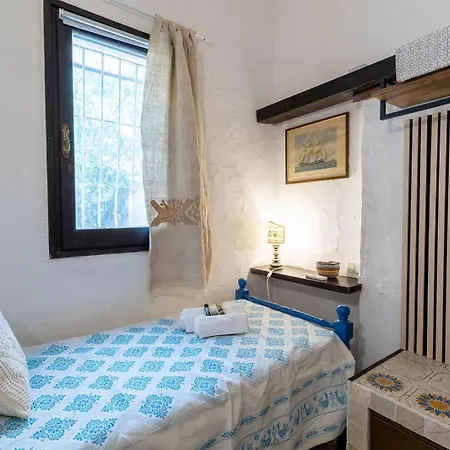 Villa Eta, Con Giardino - Piscina E Distante 2 Minuti A Piedi Dalla